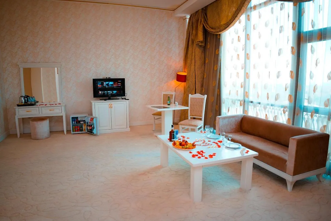 Olympic Hotel & Resort Novxani