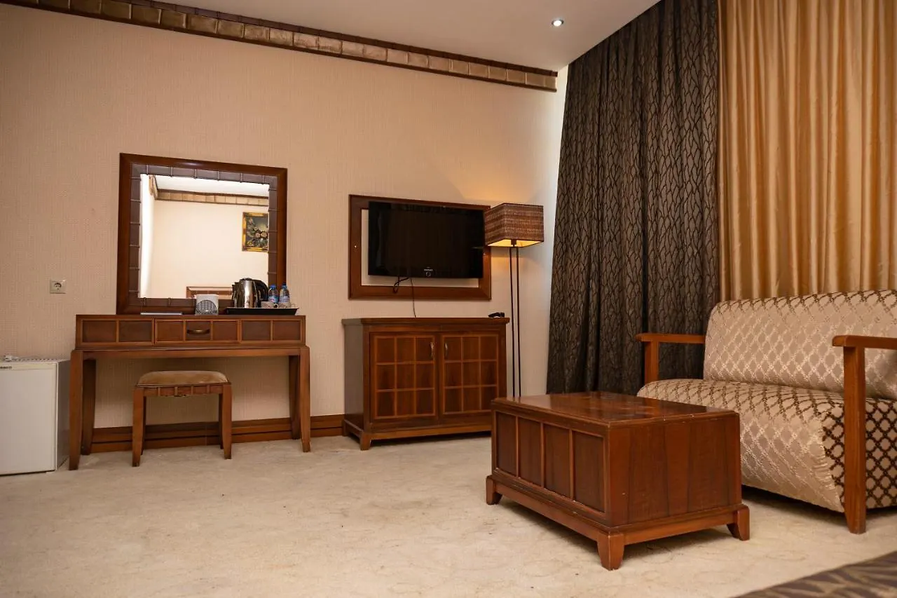 Olympic Hotel & Resort Novxani