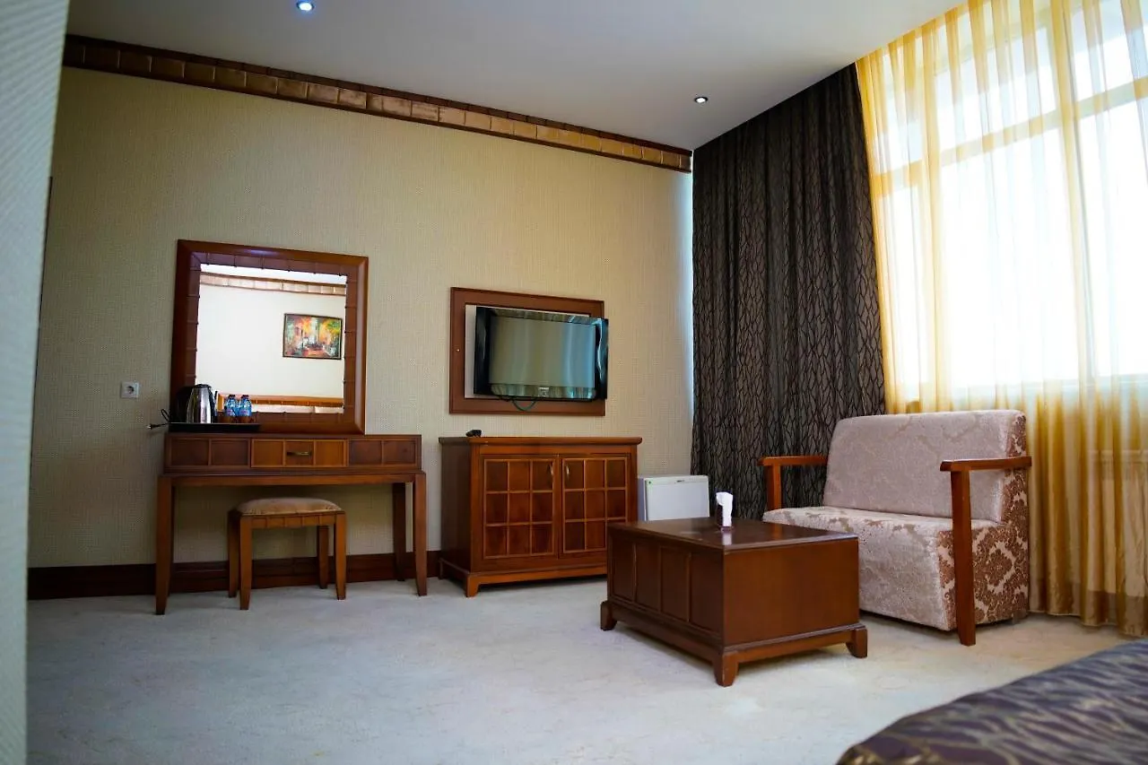 Olympic Hotel & Resort Novxani