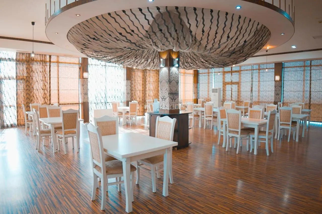 Olympic Hotel & Resort Novxani