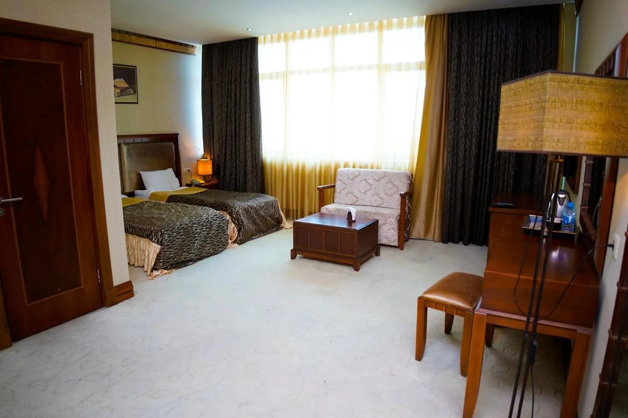 Olympic Hotel & Resort Новханы