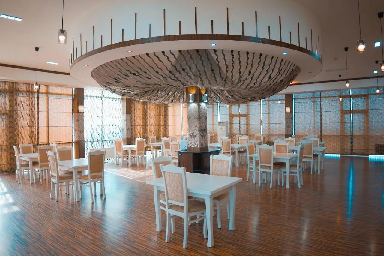 Olympic Hotel & Resort Новханы
