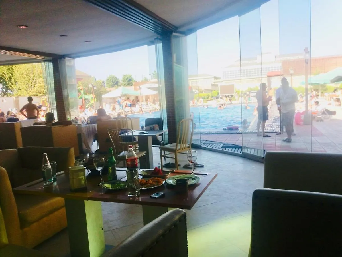 Olympic Hotel & Resort Новханы